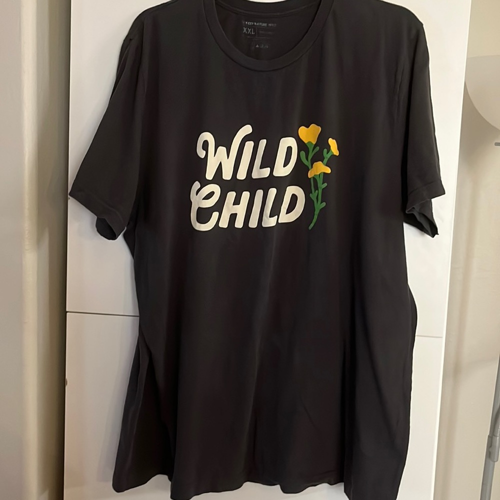 #98.  Keep Nature wild,Womens Tshirt,XXL